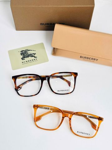 KÍNH NAM NỮ Burberry* | GỌNG VUÔNG THANH LỊCH – SỌC HERITAGE TINH TẾ