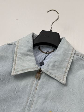 ÁO KHOÁC DENIM NAM L V WORKWEAR BLOUSON THÊU HOA KHỔ LỚN