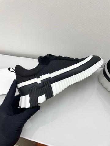 GIÀY THỂ THAO NAM NỮ H M PHOM RETRO NĂNG ĐỘNG ĐẾ H TẠO DẤU ẤN