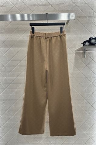 BỘ ĐỒ NỮ GUC* JACQUARD MONOGRAM CHÉO – ÁO CỔ BẺ THANH LỊCH + QUẦN ỐNG SUÔNG
