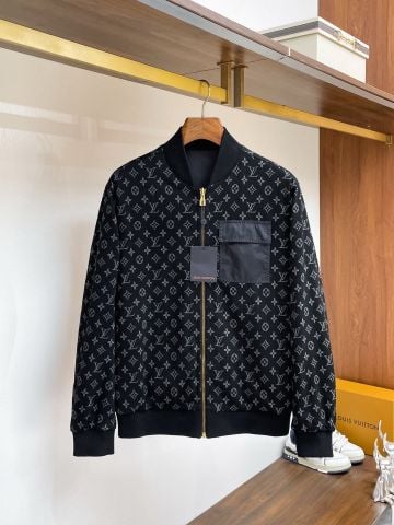 ÁO BOMBER NAM L V MẶC HAI MẶT – HỌA TIẾT DỆT CAO CẤP