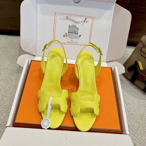 SANDAL CAO GÓT NỮ H M DÁNG H BIỂU TƯỢNG