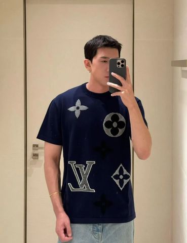 ÁO THUN NAM NỮ L V DỆT KIM MONOGRAM HOA LỚN NỔI BẬT