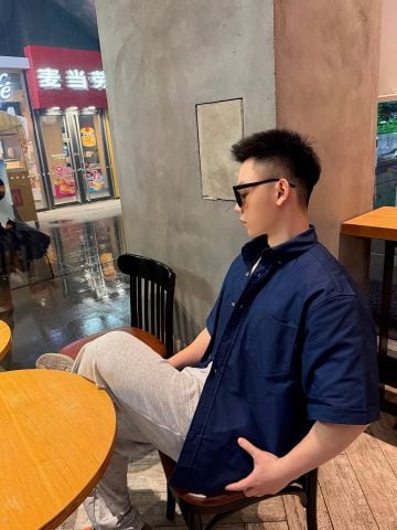 ÁO SƠ MI NAM NỮ AM* MOTIF TRÁI TIM THÊU NGỰC TÚI PHOM RỘNG