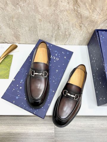 GIÀY NAM GUCC*  LOAFER DA NÂU KHÓA KIM LOẠI – PHOM CỔ ĐIỂN, THANH LỊCH
