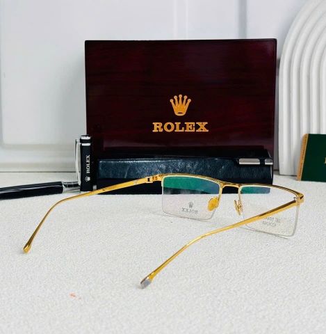 KÍNH MẮT NAM R X GỌNG KHOAN TITANIUM – PHOM CHỮ NHẬT QUYỀN UY, HOÀN THIỆN THƯỢNG HẠNG