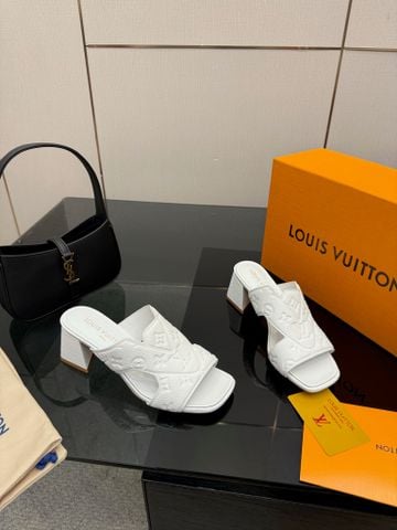 SANDAL CAO GÓT NỮ L V MONOGRAM DẬP NỔI DÁNG MULE CAO 5.5CM / 9CM