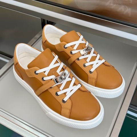SNEAKER NAM H M KHÓA KELLY BIỂU TƯỢNG – DA BÒ CAO CẤP, FORM GỌN SANG, ĐẾ 3CM