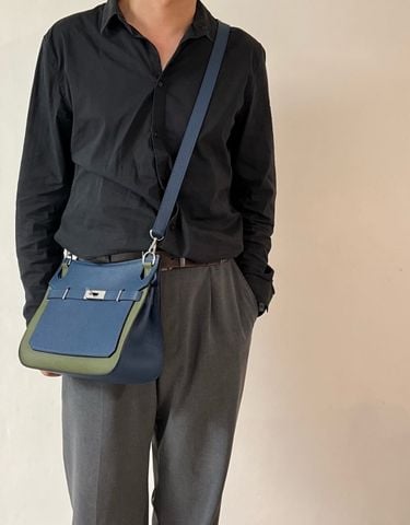 TÚI ĐEO CHÉO NAM NỮ H M JYPSIERE 28CM DA BÒ VÂN HẠT PHOM SADDLE CROSSBODY