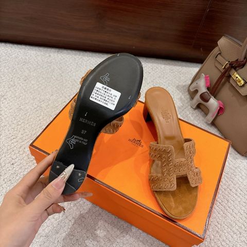 SANDAL CAO GÓT NỮ H M OASIS H-CUT ĐIỂM NHẤN QUAI ĐAN NỔI VÂN 3D