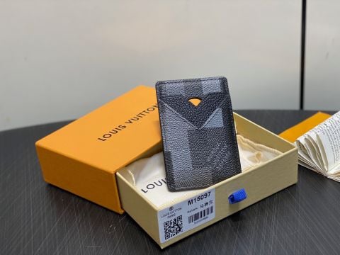 VÍ NAM NỮ L*V  MAGNET CARD HOLDER MAGSAFE