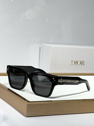 KÍNH MÁT NỮ Di*or*  – DIAMOND S2I