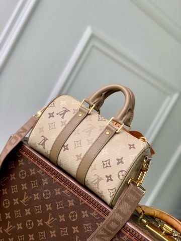 TÚI XÁCH NAM NỮ L V KEEPALL BANDOULIÈRE 25 MONOGRAM SURPLUS CANVAS