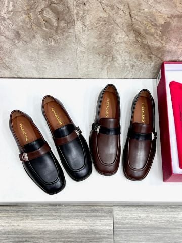 GIÀY NAM LOAFER FERR DA BÒ MŨI VUÔNG KHÓA KIM LOẠI