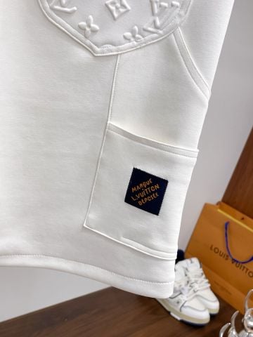 QUẦN SHORT NAM LV PHOM THỂ THAO CAO CẤP HỌA TIẾT MONOGRAM DẬP NỔI