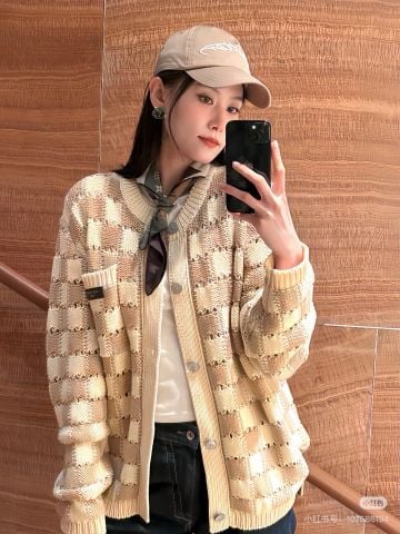 ÁO CARDIGAN NAM L V DAMIER DỆT INTARSIA Ô THOÁNG