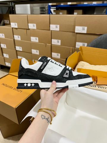 GIÀY THỂ THAO NAM NỮ L*V TRAINER – 100 PHỐI MÀU, PHOM BASKETBALL