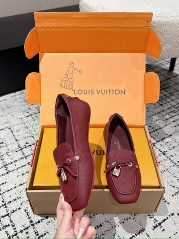 GIÀY NỮ L*V LOAFER DA BÒ ĐỎ HUYẾT – BIỂU TƯỢNG THANH LỊCH
