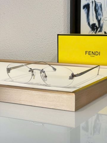 KÍNH MẮT NỮ F D FIRST CRYSTAL PHOM OVAL KHÔNG VIỀN