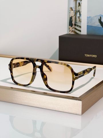 KÍNH NAM TF* AVIATOR VÂN ĐỒI MỒI 2025 – BẢN DÀY, LOGO “T” KIM LOẠI