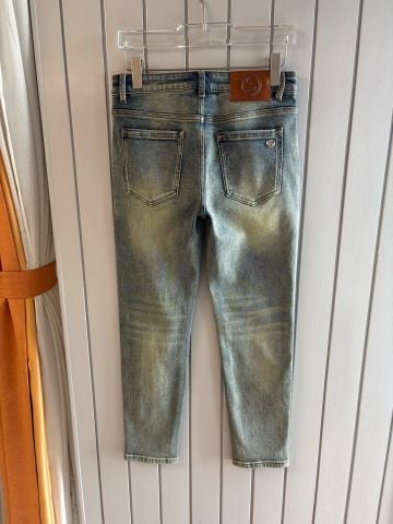 QUẦN JEANS NAM G G WASHED DENIM STRAIGHT FIT – PATCH DA DẬP NỔI