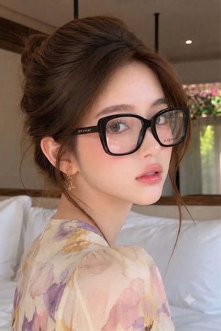 KÍNH MẮT NỮ G V C PHOM VUÔNG OVERSIZE BO MỀM, GỌNG BẢN DÀY PHỐI LOGO KIM LOẠI