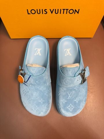 GIÀY NAM L*V EASY 2025 ĐẾ SIÊU NHẸ Monogram