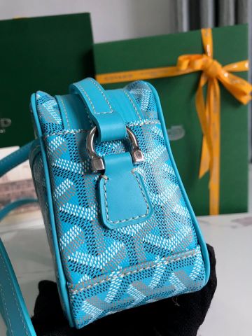 TÚI ĐEO CHÉO NAM NỮ GYD PHOM CAMERA BAG HỌA TIẾT CHEVRON BIỂU TƯỢNG