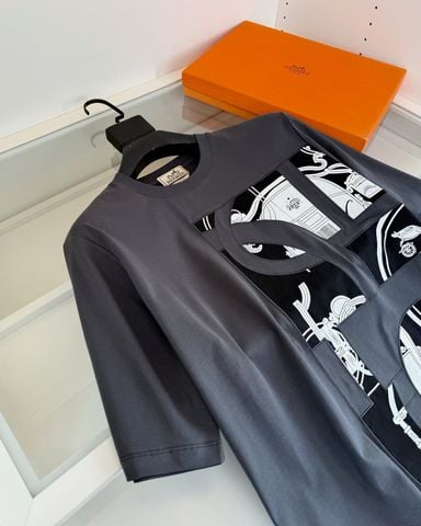 ÁO THUN NAM NỮ H M HỌA TIẾT KHĂN LỤA GHÉP MẢNG THỜI THƯỢNG FORM CAO CẤP