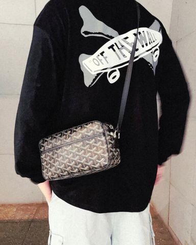 TÚI ĐEO CHÉO NAM NỮ GYD PHOM CAMERA BAG HỌA TIẾT CHEVRON BIỂU TƯỢNG