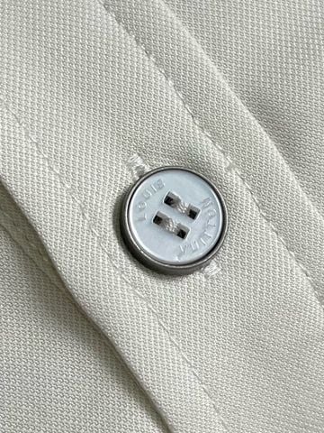 ÁO SƠ MI NAM L V CỔ DỆT KIM PHỐI DẢI SƯỜN THÊU