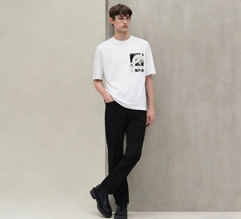 ÁO THUN NAM H M DÒNG CON DẤU SÁCH PHỐI PATCH THÊU NGỰC PHOM MICRO RELAXED