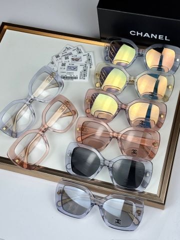 KÍNH MẮT NỮ CN FORM VUÔNG OVERSIZE GỌNG ACETATE TRONG SUỐT CÀNG LOGO KIM LOẠI