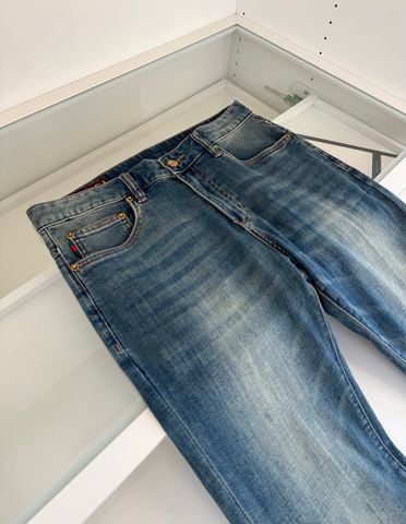 QUẦN JEAN NAM GC DÁNG ỐNG ĐỨNG WASH NHẸ TÔN FORM