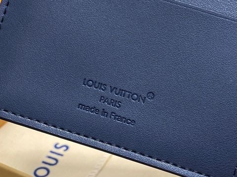 VÍ NAM LV* DA GRAIN XANH NAVY, LOGO DẬP NỔI TINH TẾ