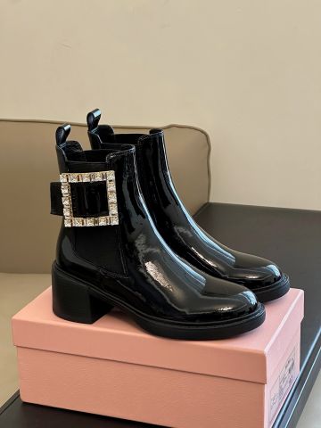 BOOT NỮ Roger* Vivie*r  CỔ NGẮN DA BÓNG BUCKLE