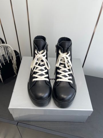 BOOT NỮ SMFK – DA BÒ NHẬP, ĐẾ BẢN DÀY TĂNG CHIỀU CAO, PHỐI DÂY CỔ CAO