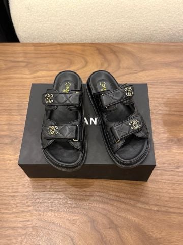 SANDAL NỮ CN QUAI CHẦN TRÁM BIỂU TƯỢNG