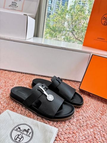 DÉP QUAI NGANG NAM H M KHÓA H BIỂU TƯỢNG