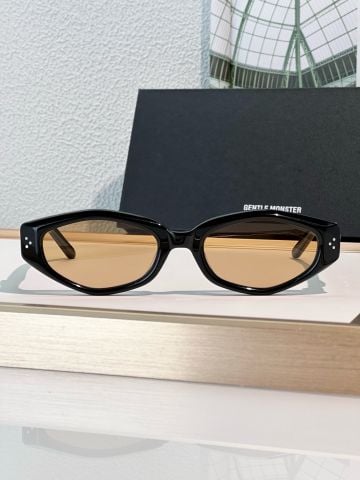 KÍNH MẮT NAM NỮ GM VEGAX FORM CHỮ NHẬT CAO CẤP ĐIỂM NHẤN KIM LOẠI NỔI BẬT