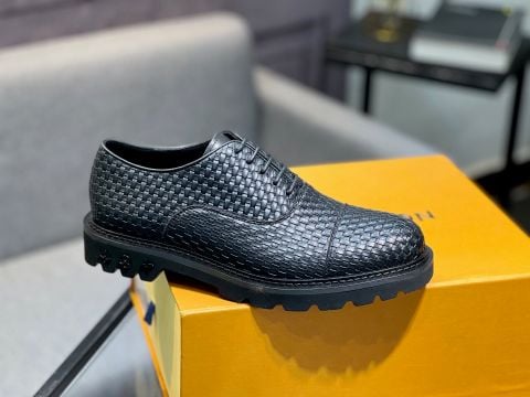 GIÀY NAM LV* DA BÒ ĐAN CARO ĐẾ RĂNG CƯA DOANH NHÂN