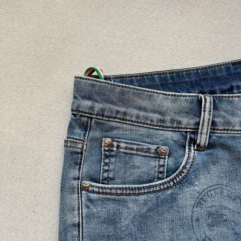 QUẦN JEANS NAM B R B WASH XANH IN HỌA TIẾT EKD ẨN – PHOM ỐNG ĐỨNG TRẺ SANG
