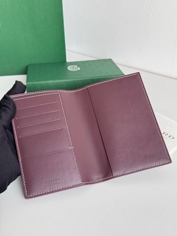 VÍ PASSPORT UNISEX GYD* HỌA TIẾT SIGNATURE THANH LỊCH