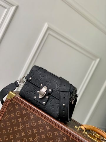 TÚI NAM NỮ L*V  SOUL TRUNK TAURILLON MONOGRAM
