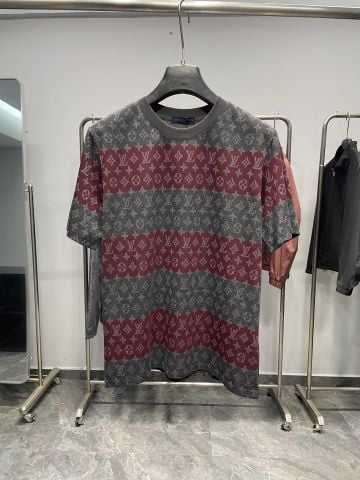 ÁO THUN NAM NỮ L V MONOGRAM JACQUARD PHỐI SỌC DỆT KIM