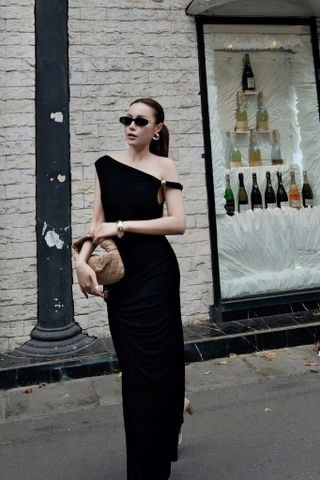 KÍNH MẮT UNISEX GM GỌNG OVAL THANH LỊCH – ĐIỂM NHẤN CÀNG KIM LOẠI SANG SẮC