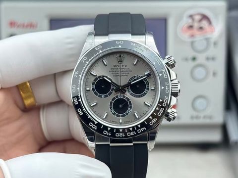 ĐỒNG HỒ NAM RLX DAYTONA MẶT THIÊN THẠCH CHRONOGRAPH VÀNH ĐEN DÂY CAO SU