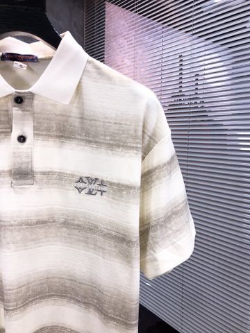 ÁO POLO NAM L V HỌA TIẾT SỌC LOANG LOGO THÊU NỔI PHONG CÁCH OLD MONEY