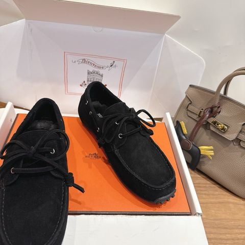 GIÀY MOCCASSIN NAM NỮ HERM DÒNG TRAIL DA LỘN PHOM LƯỜI