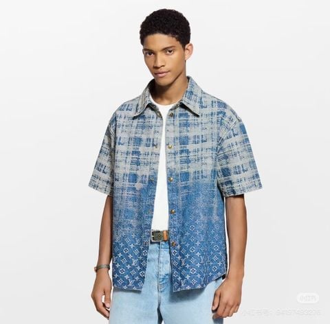 ÁO SƠ MI NAM L V HỌA TIẾT MONOGRAM DENIM LOANG CHUYỂN SẮC